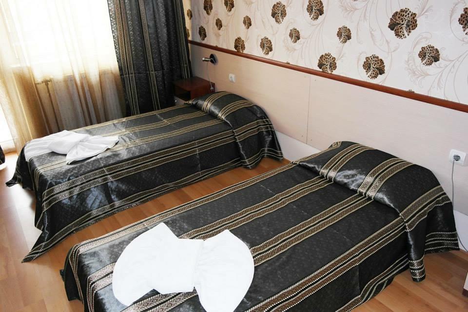 Hotel Triumph Nowa Zagora Zewnętrze zdjęcie