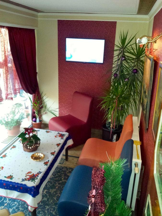 Hotel Triumph Nowa Zagora Zewnętrze zdjęcie