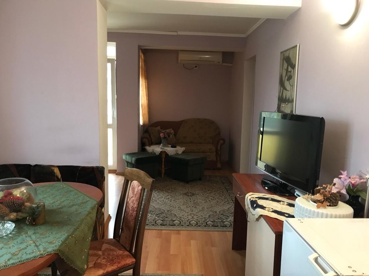 Hotel Triumph Nowa Zagora Zewnętrze zdjęcie